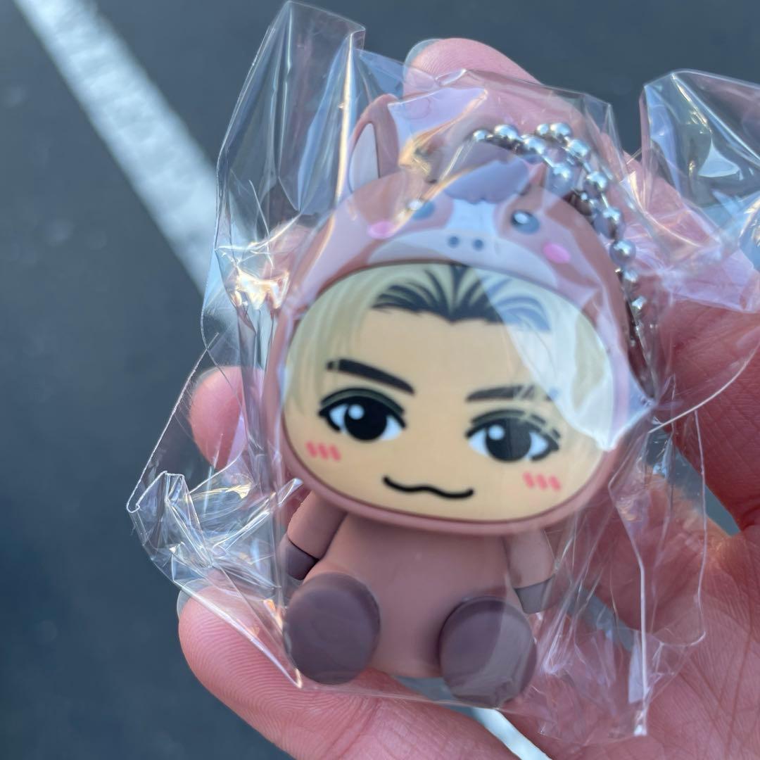 FANTASTICS 八木勇征 着ぐるみキーホルダー2026 午 - メルカリ