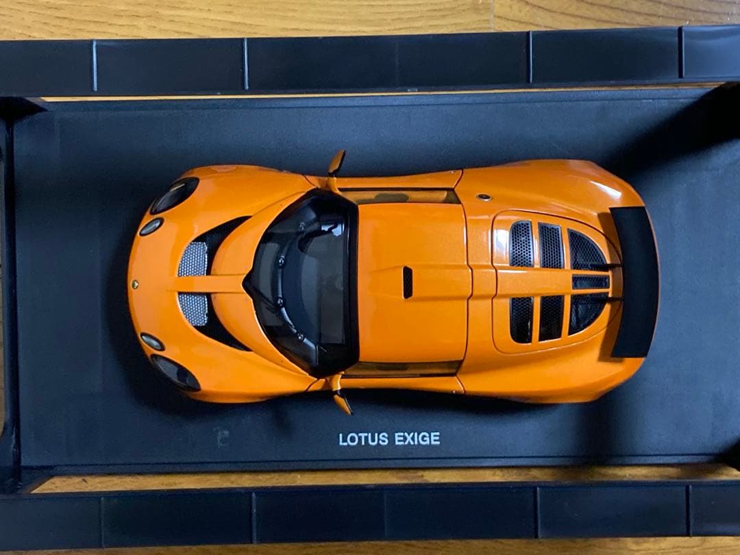 超希少　絶盤品　Lotus Exige オレンジ ミニカー
