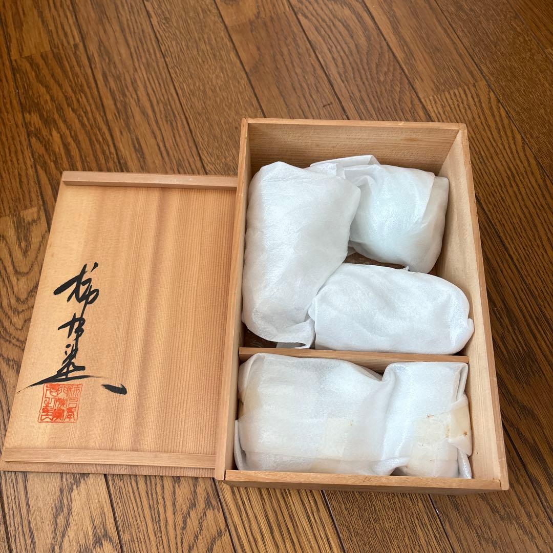 人間国宝　柿右衛門　角福銘『渦福』錦牡丹文　酒器セット