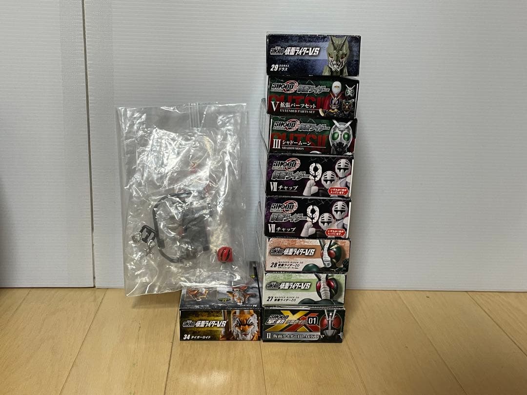 主に昭和仮面ライダー掌動（shodo）の52体と可動超造形魂