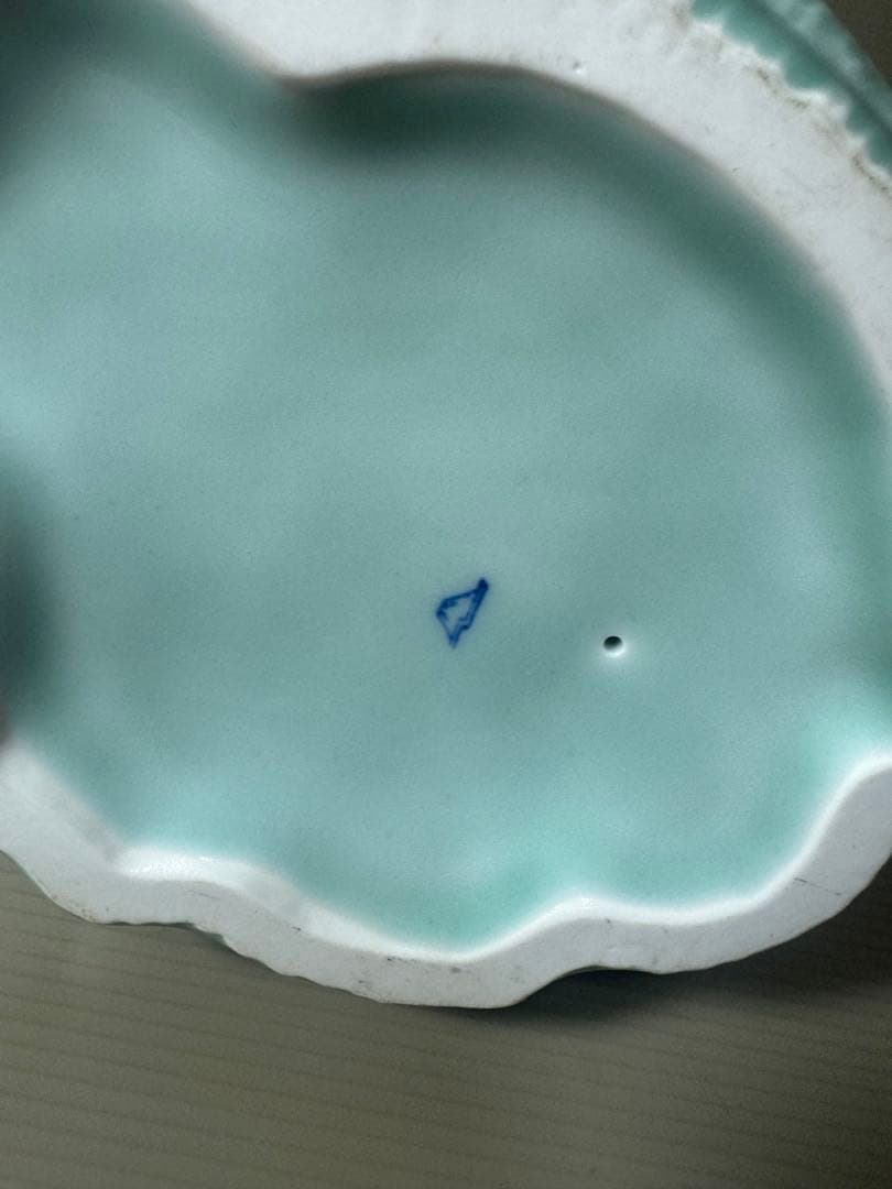 2130 深川製磁 宮内庁御用達 置物 猿 青磁 1客 - メルカリ