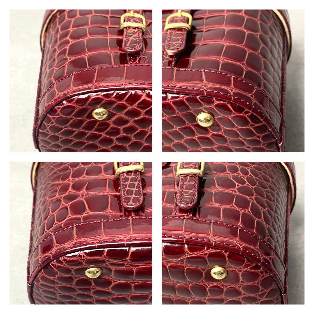 美品 保証書付き クロコダイル 型押し シャイニング バニティ ボルドー 鏡付き