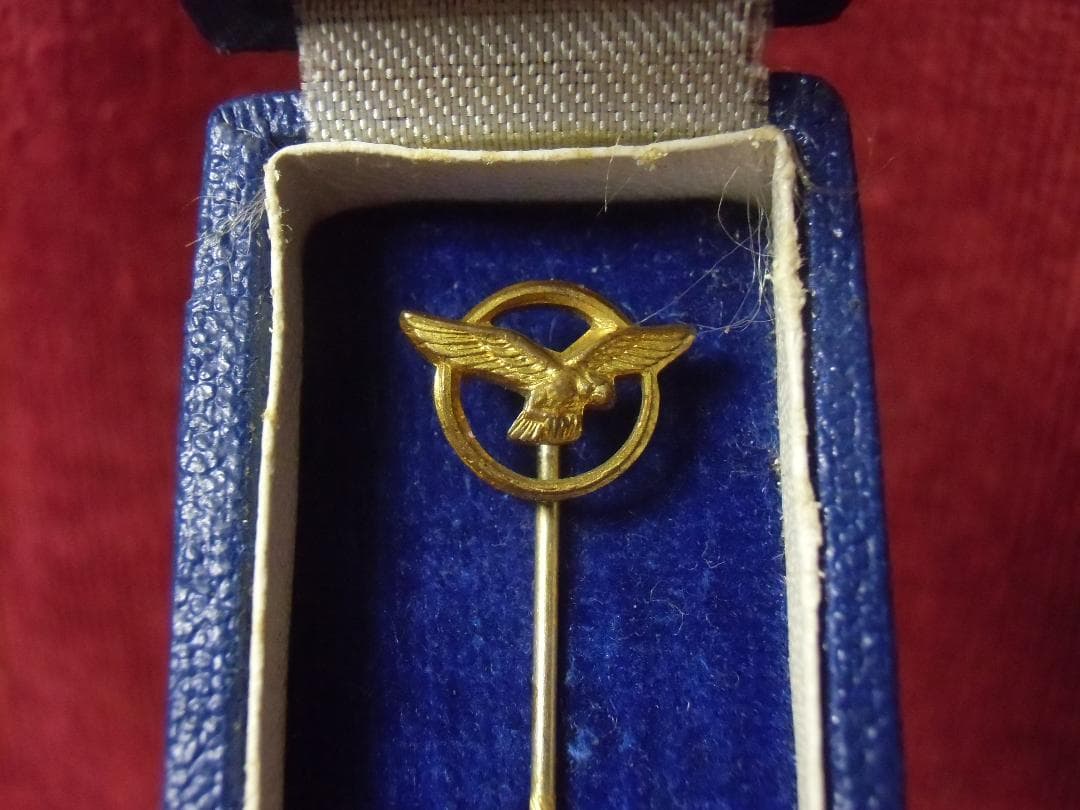 ＢＷドイツ軍/連邦軍＊１９５２年＊ドイツ空軍在郷軍人会員章（実物）