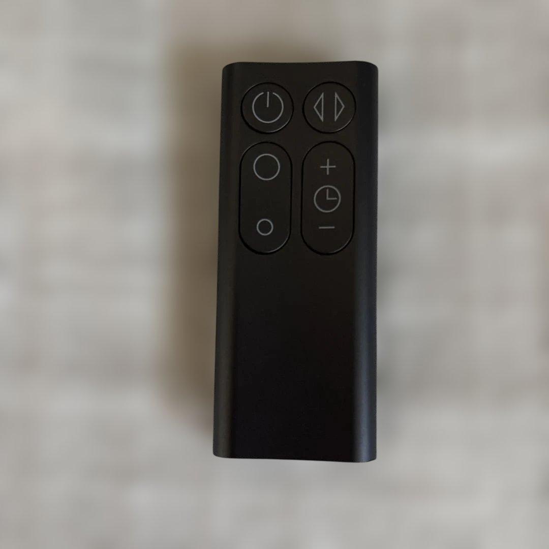 ダイソン羽のない扇風機　dyson cool AM07 tower fan