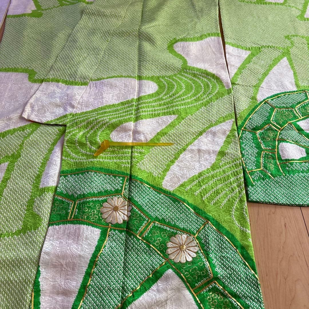 正絹 総絞り 黄緑×緑 疋田 源氏車 刺繍 振袖 着物単品 成人式
