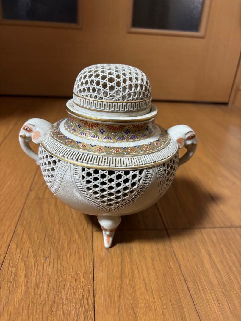 薩摩焼香炉 透かし彫り