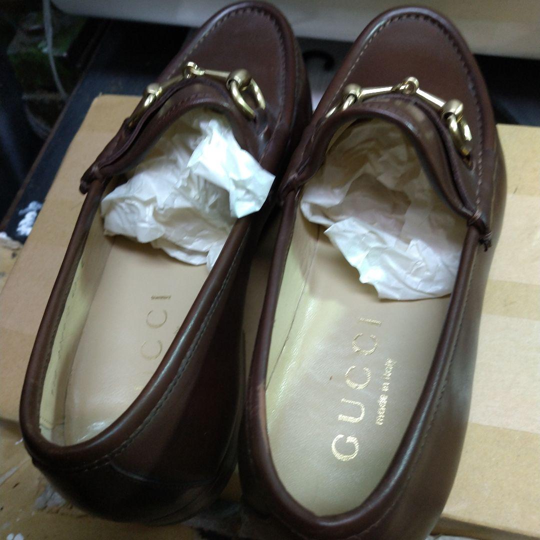 GUCCI ブラウン ドレスシューズ 右→左でサイズが違います