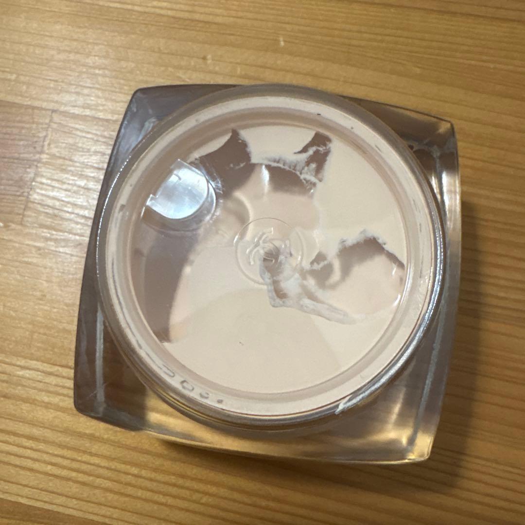 CHANEL サブリマージュ ル タン 01 ベージュ