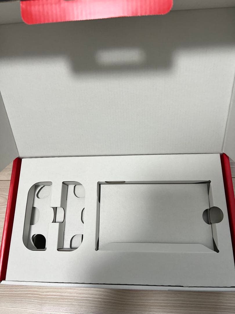 初代Nintendo Switch 本体 動作確認済 ※付属品に欠品あり