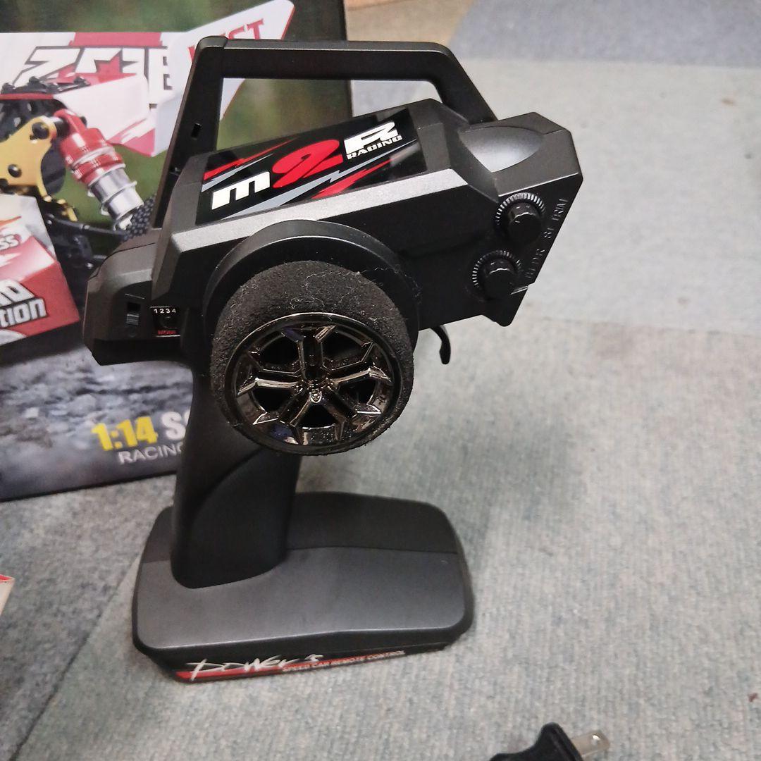 ハイテック　1/14 　ドライビングオフロードカー　ラジコンセット