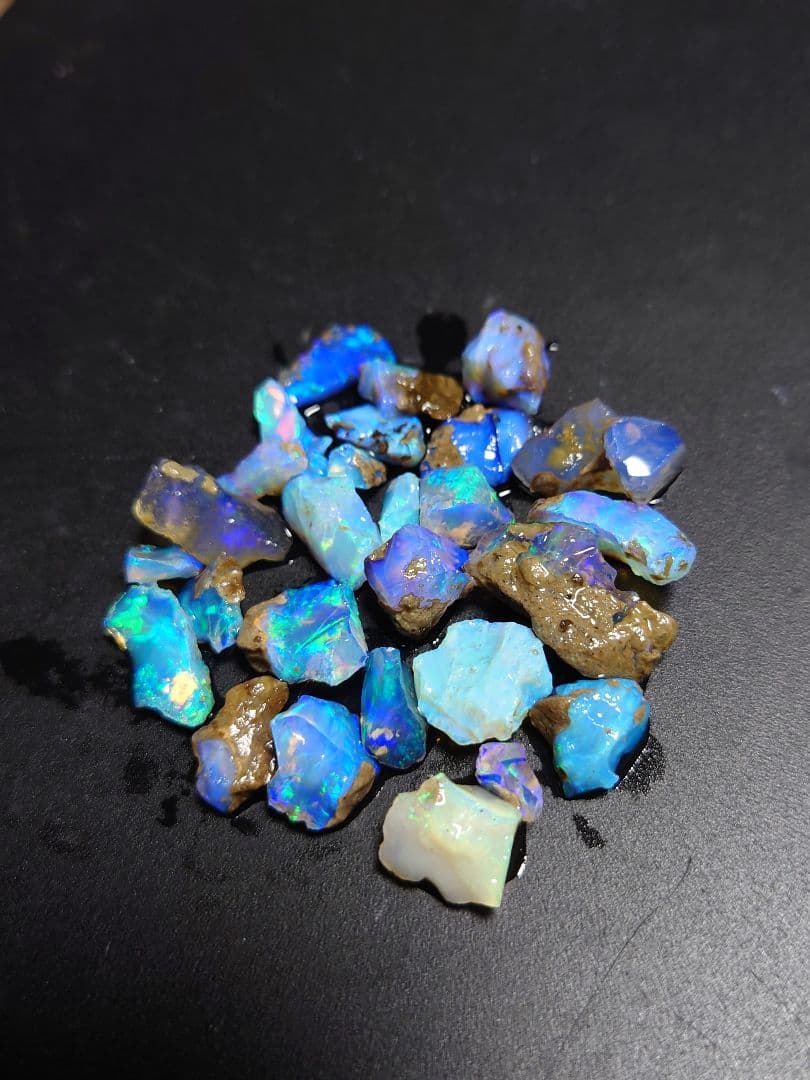 エチオピア チョーク オパール原石 詰合わせ 鉱物 標本 約10g分50CT近く