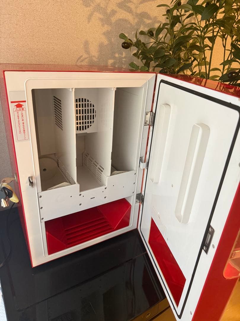 【最終値下げ】マサオコーポレーション 自動販売機型保冷庫(赤) MSO-016R