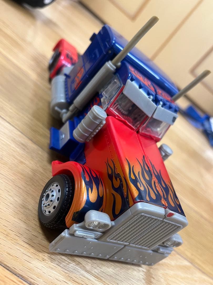 値引交渉受付中 RA-01 バスターオプティマスプライム リーダークラス