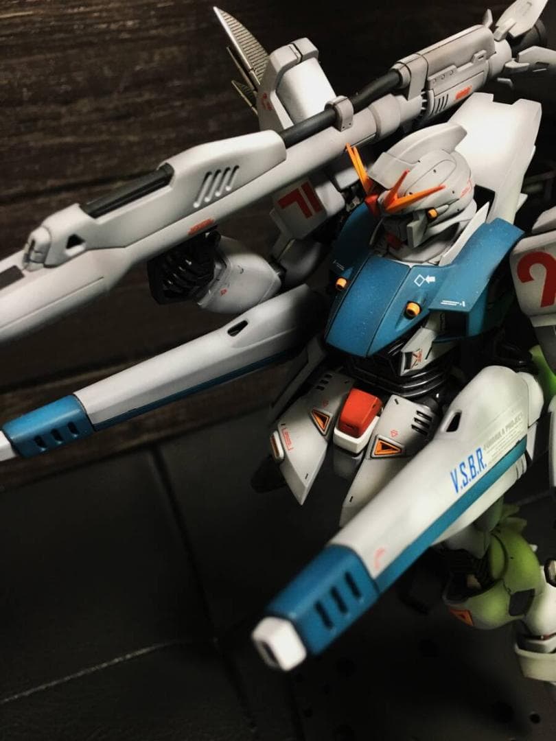 MG 1/100 ガンダムF91 ver2.0　グラデーション全塗装完成品