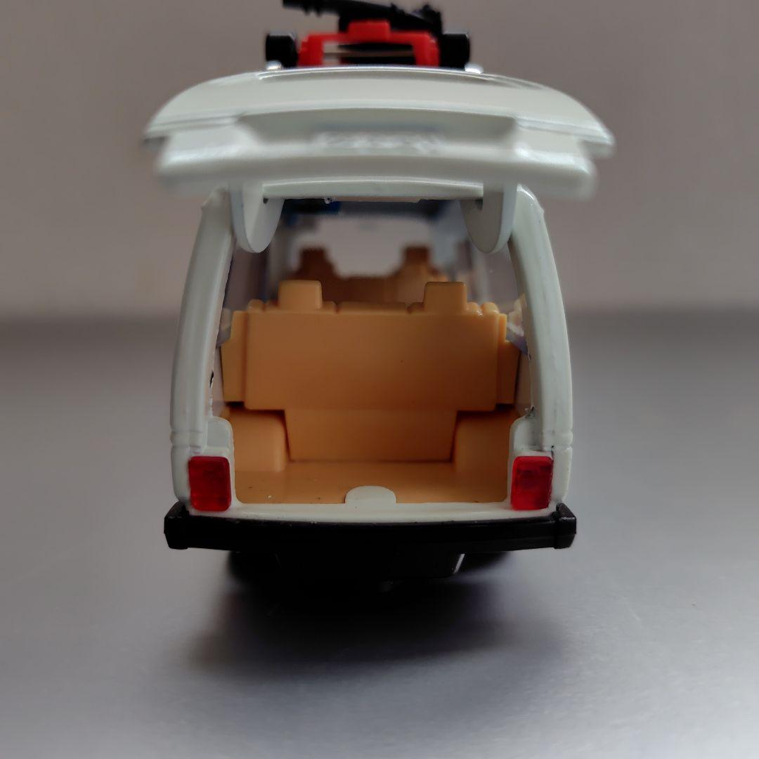 トミカダンディ　ニッサンキャラバン　　　　レジャーカー　レーシングカー