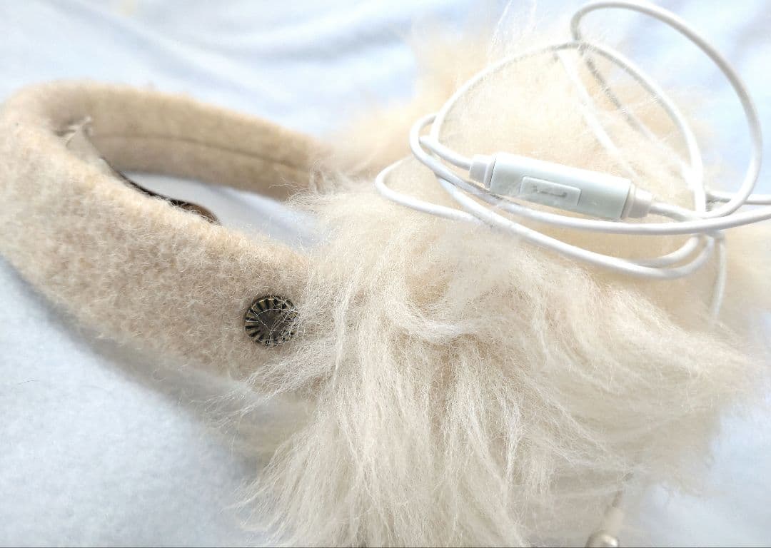 UGG 有線ヘッドホン ベージュ ファー