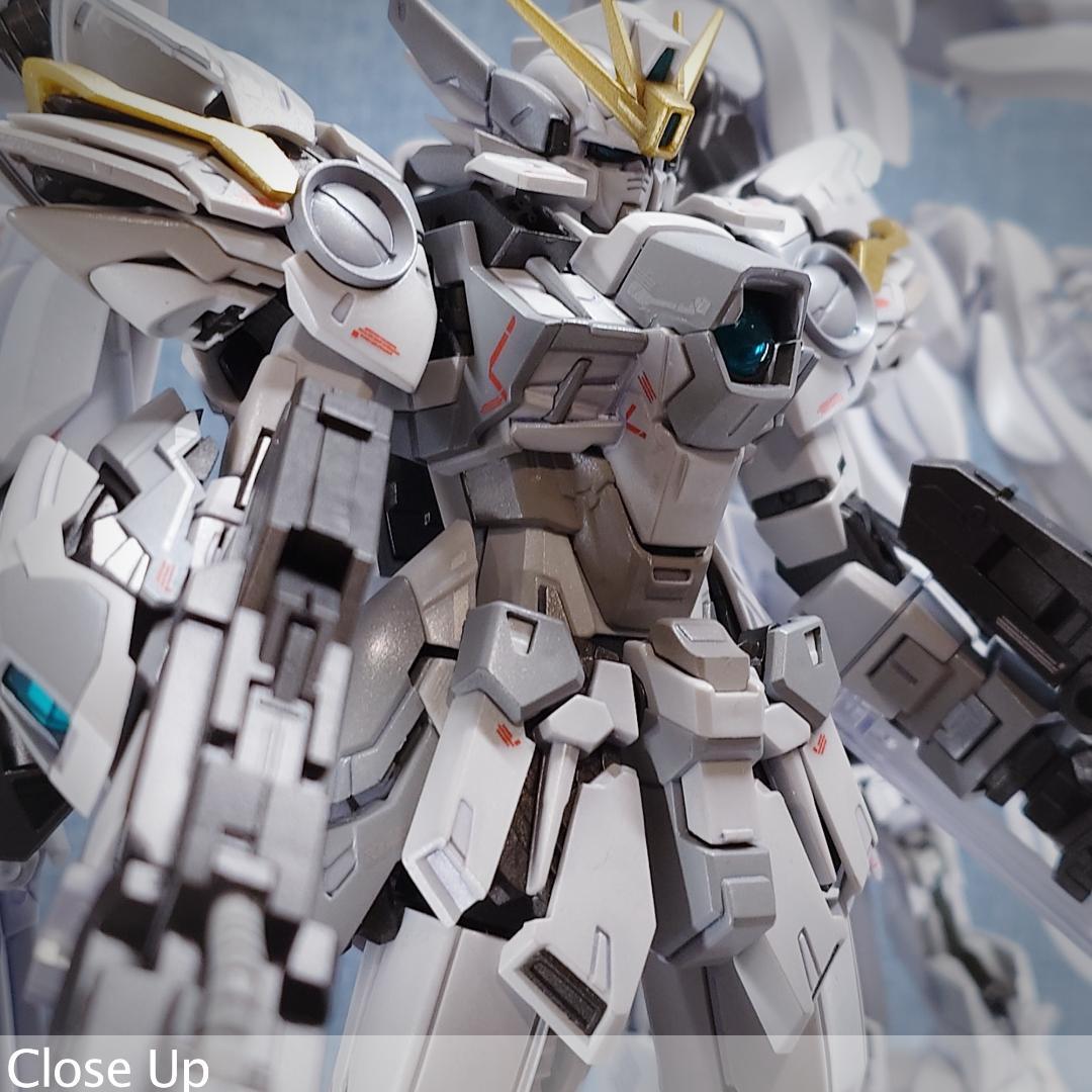 MG ウイングガンダム \" white カスタム\" パール塗装完成品
