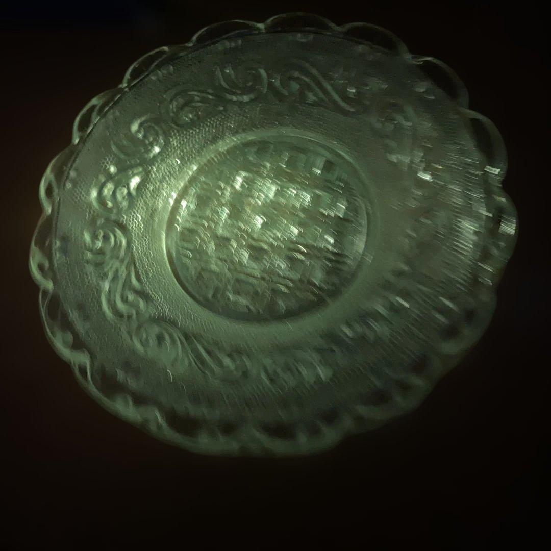 アンティーク】明治骨董 レースカット プレスガラス唐草紋様ウラン