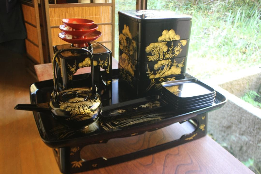 デッドストック！！極上松竹梅鶴亀沈金の映える輪島塗屠蘇器重箱揃い