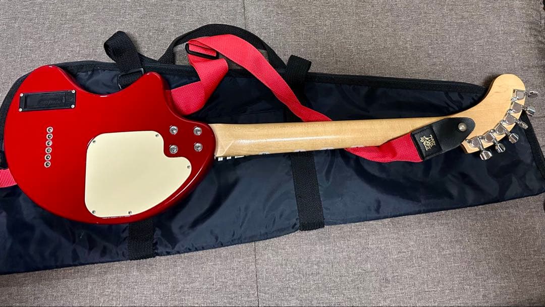 Fernandes ZO-3（ゾウさんギター） 内蔵アンプ付き ミニギタ