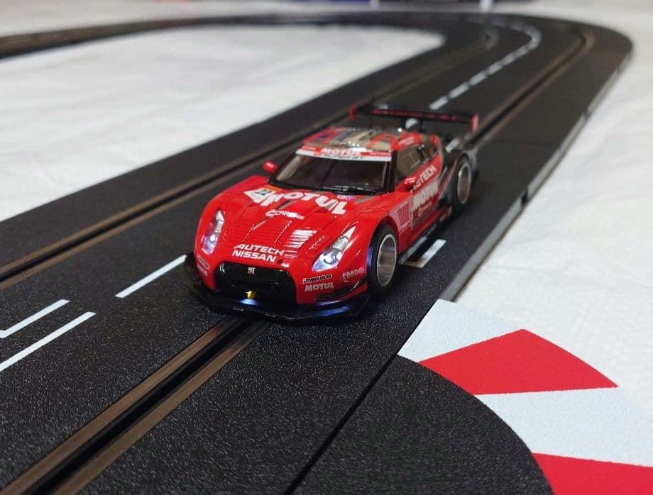 スロットカーカレラ日産GT-R GT500 NISMO MOTUL AUTECH