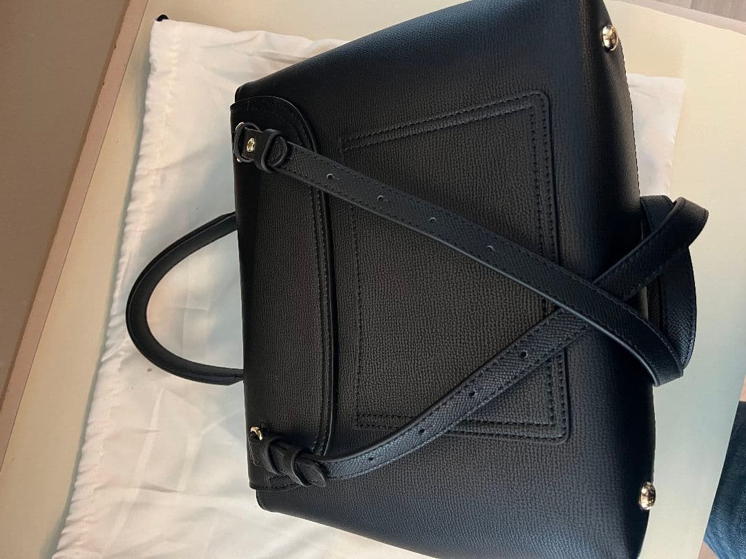 ブラック ショルダートップハンドル