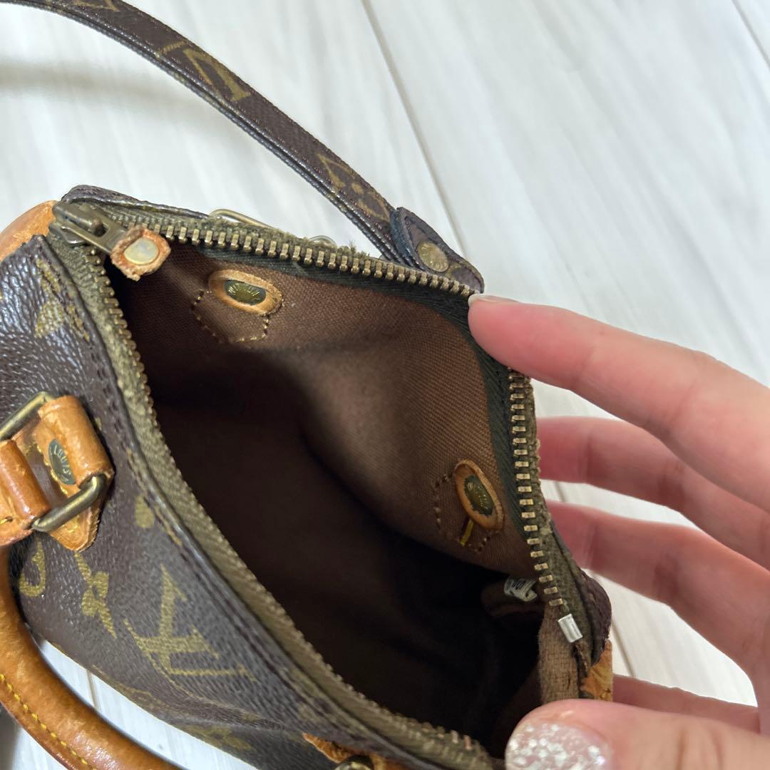 Louis Vuitton モノグラム