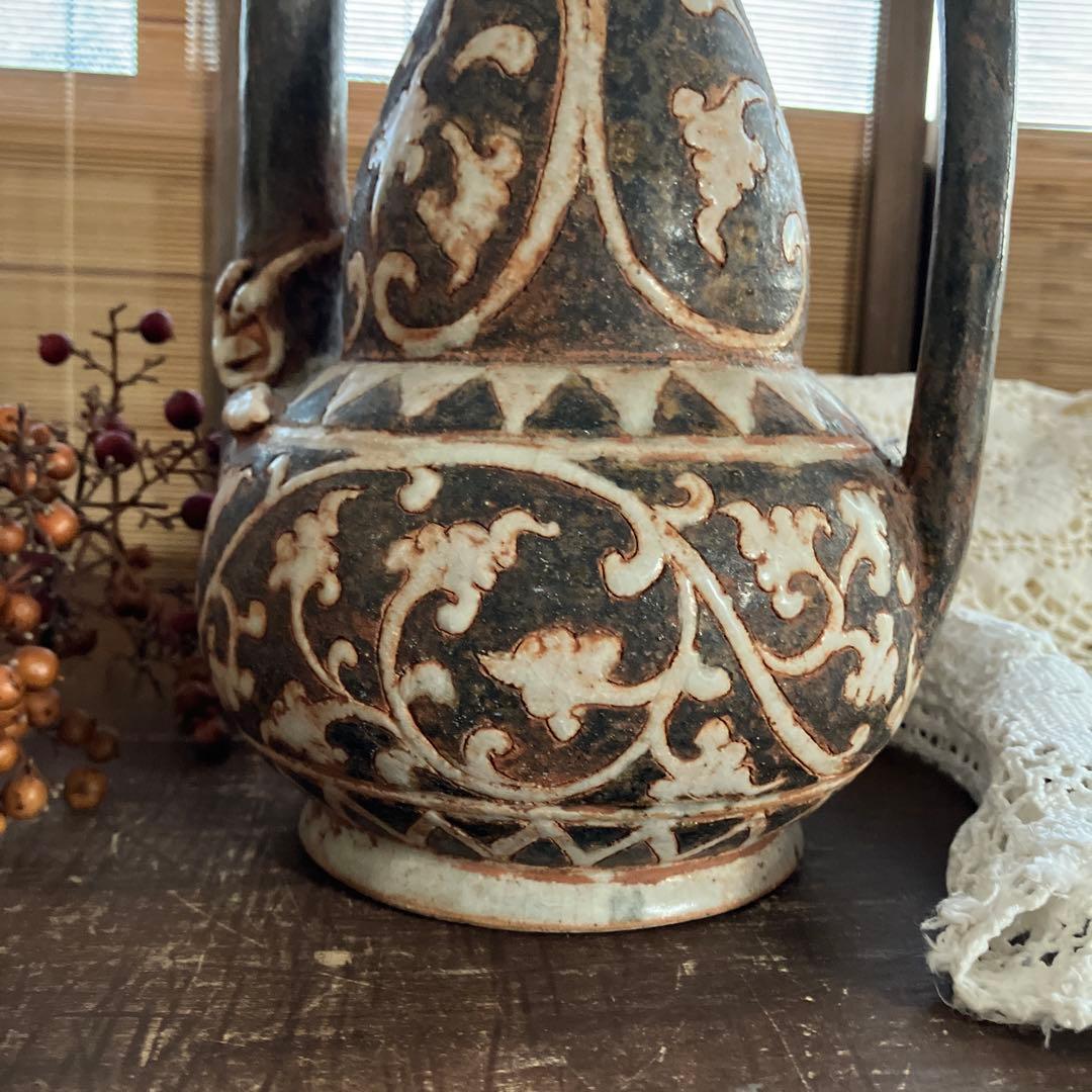 アジア 骨董 水差し 陶器 ヴィンテージ 唐草模様 美術品・アンティーク