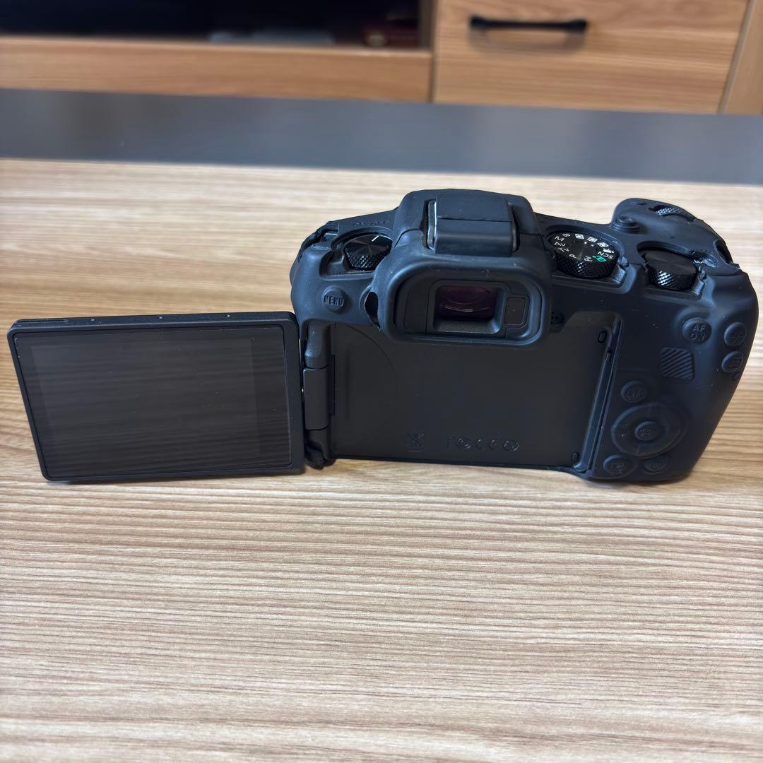 natto様 [美品]Canon EOS RP フルフレーム本体 - メルカリ