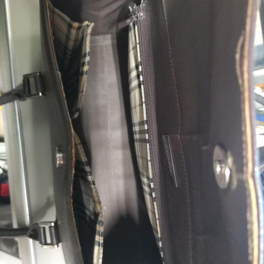Burberry ハンドバッグ ブラウン　裏地ノバチェック