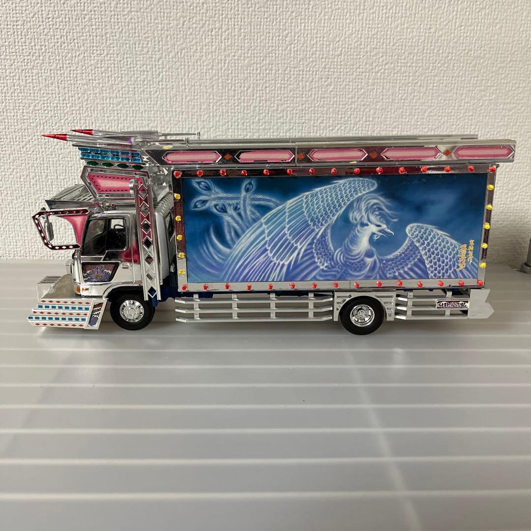 1/32 デコトラの鷲 美弥丸 - メルカリ