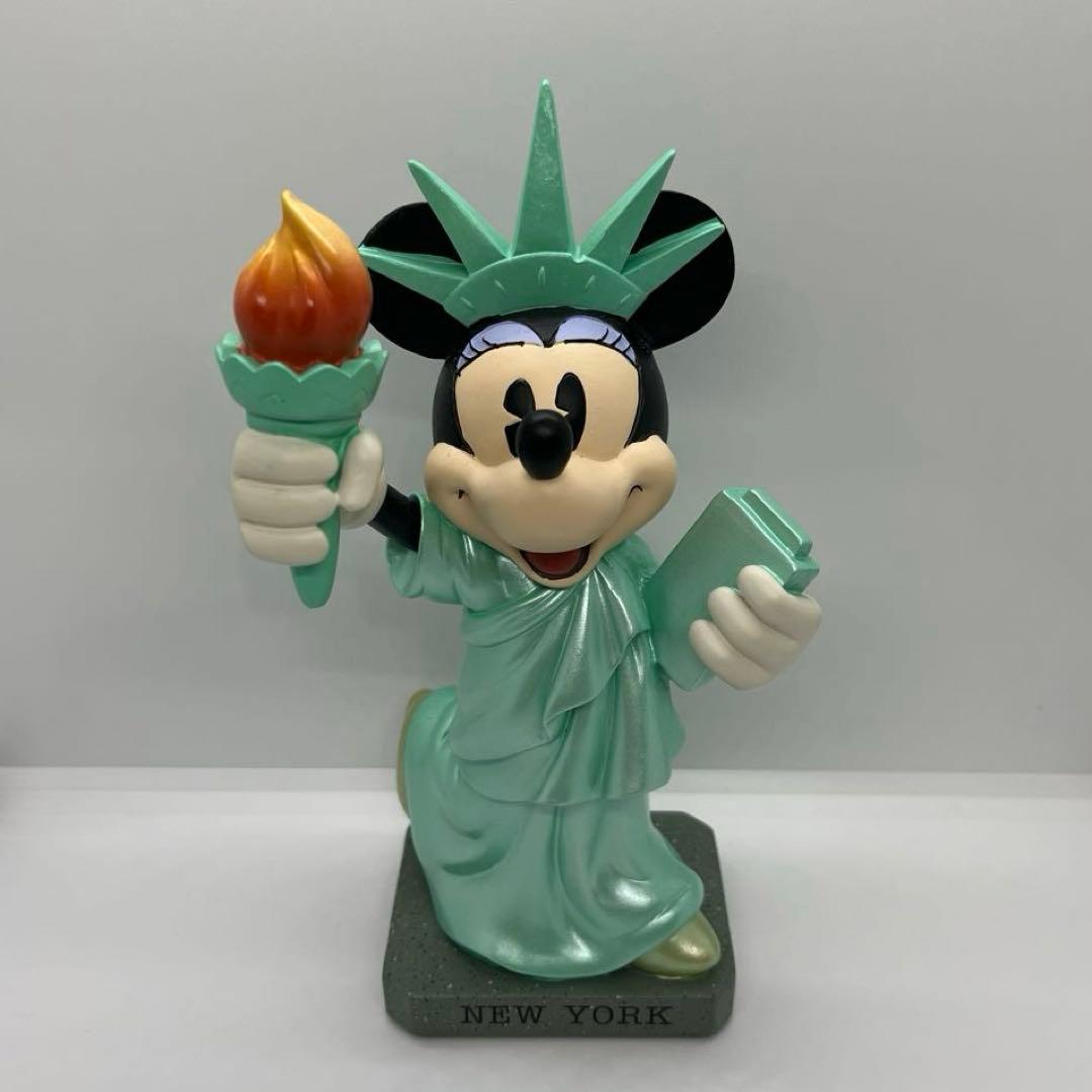 ディズニーストア NY 自由の女神 ミニーマウス 置物 フィギュア - メルカリ