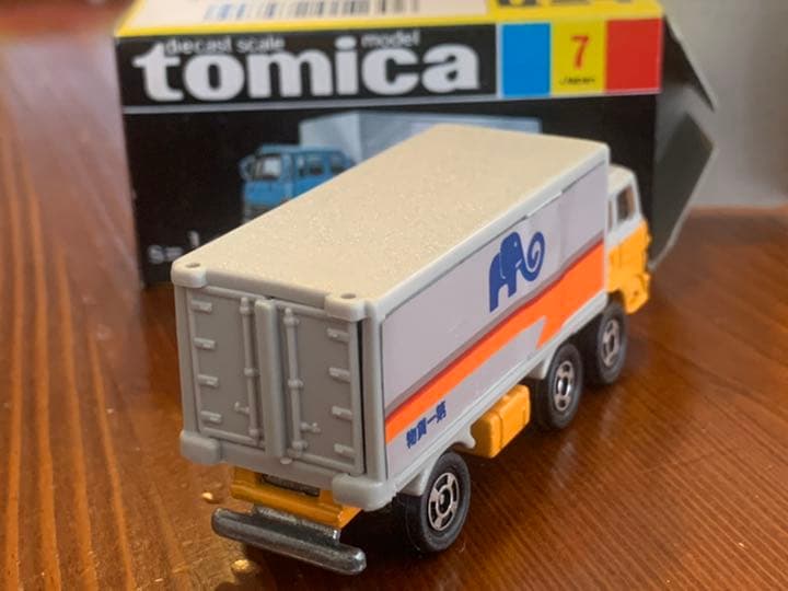 トミカ ふそう パネルバン 第一貨物