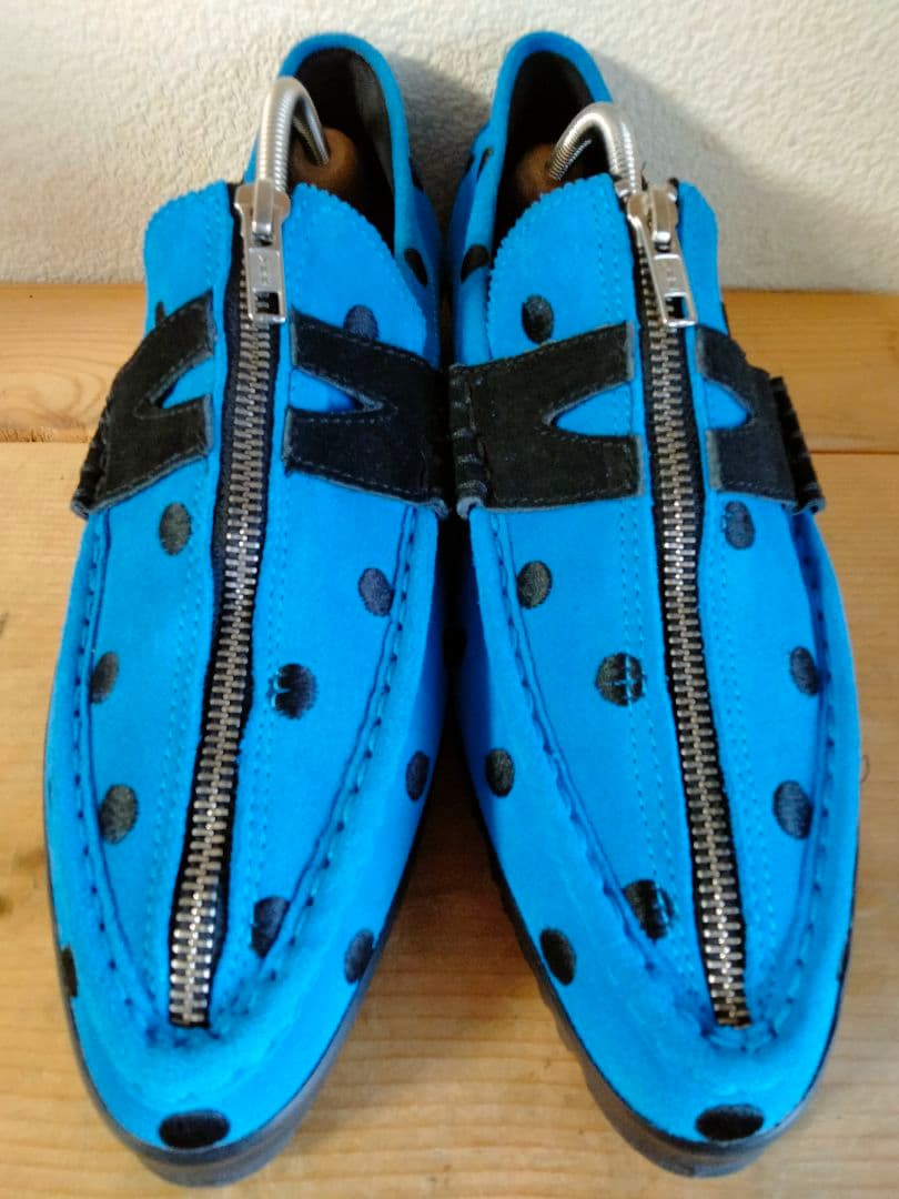 アディダスオリジナルス　JEREMY　SCOTT　フロントジップ　　シューズ