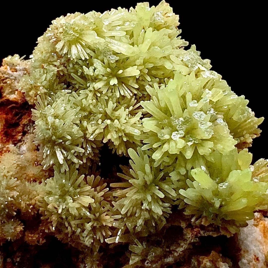 パイロモルファイト 緑鉛鉱 原石 鉱物標本 天然石 345 - メルカリ