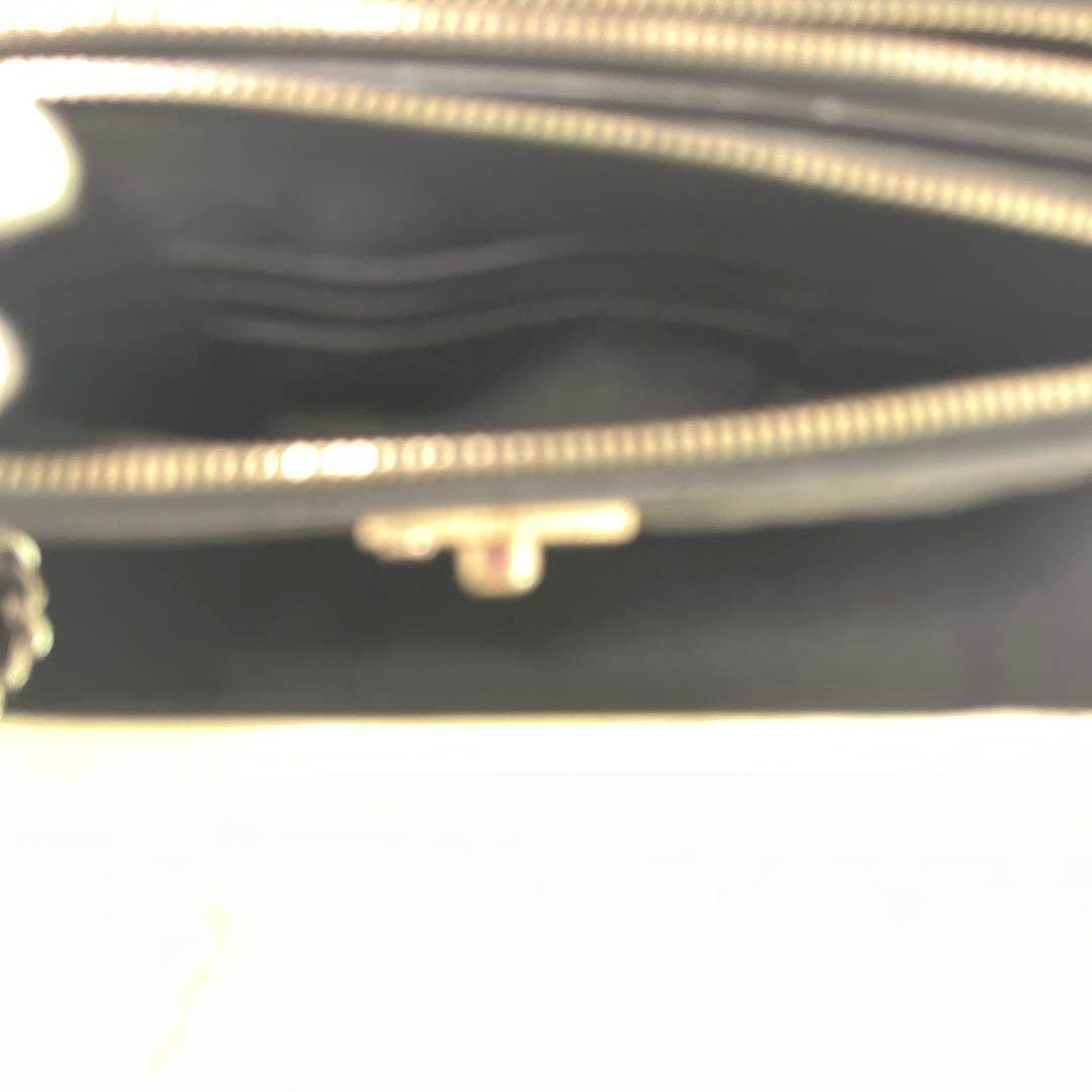 R　CHANEL チェーンウオレットキャビアスキン　ブラック