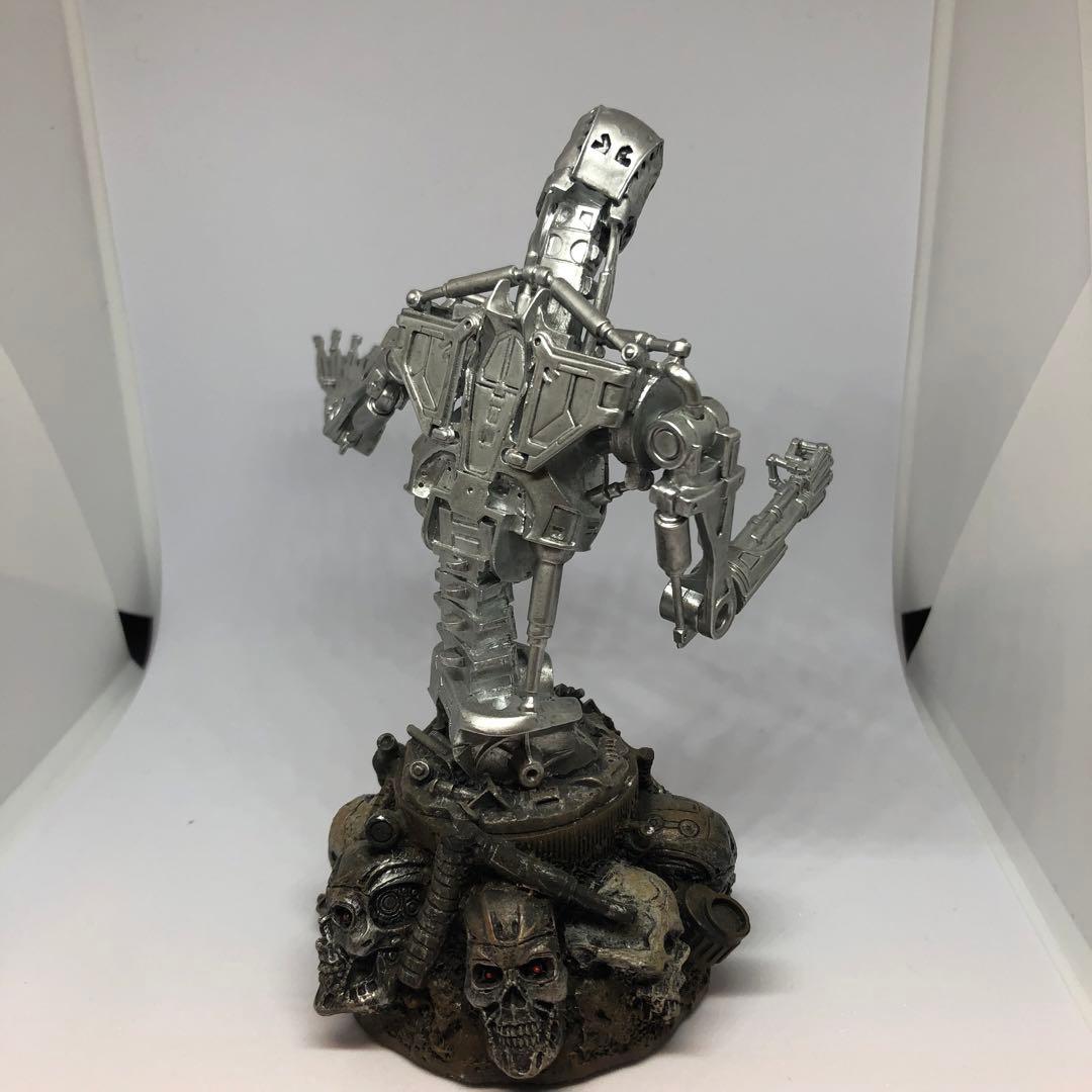 ターミネーター4 ミニバストT-RIP 単品　箱無し　シリアルナンバー1092