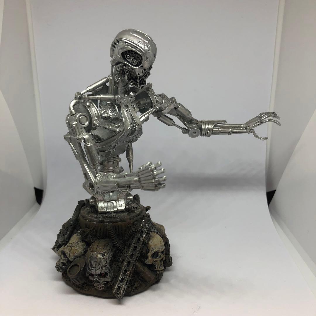 ターミネーター4 ミニバストT-RIP 単品　箱無し　シリアルナンバー1092