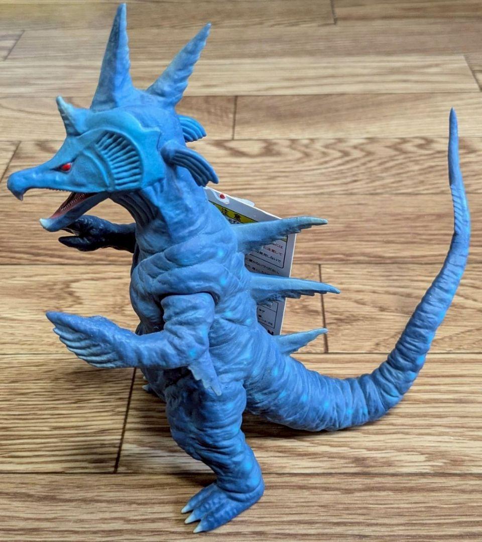 プレミアムバンダイ大怪獣シリーズ/ウルトラ5000「ムルチ」 ウルトラ