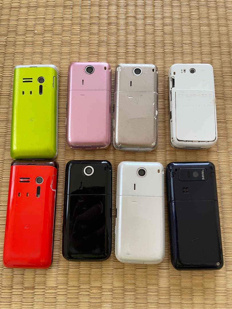 ぽ*け様 折りたたみ式 携帯電話 ガラケー 8個セット