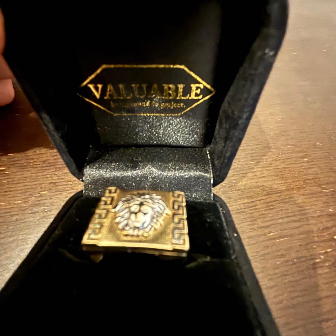VALUABLE購入　Versaceメデューサデザイン　10k 無垢