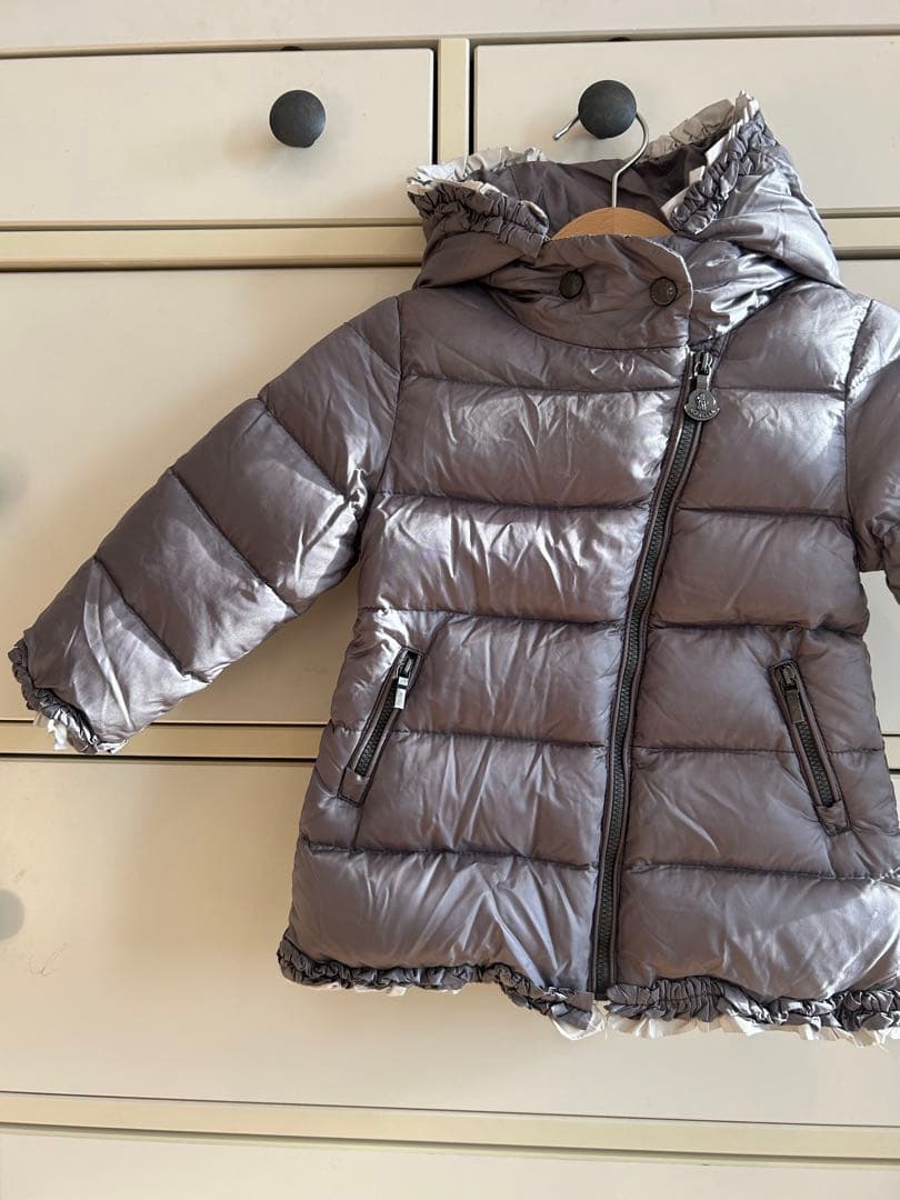 モンクレール ダウン　キッズ　9-12m