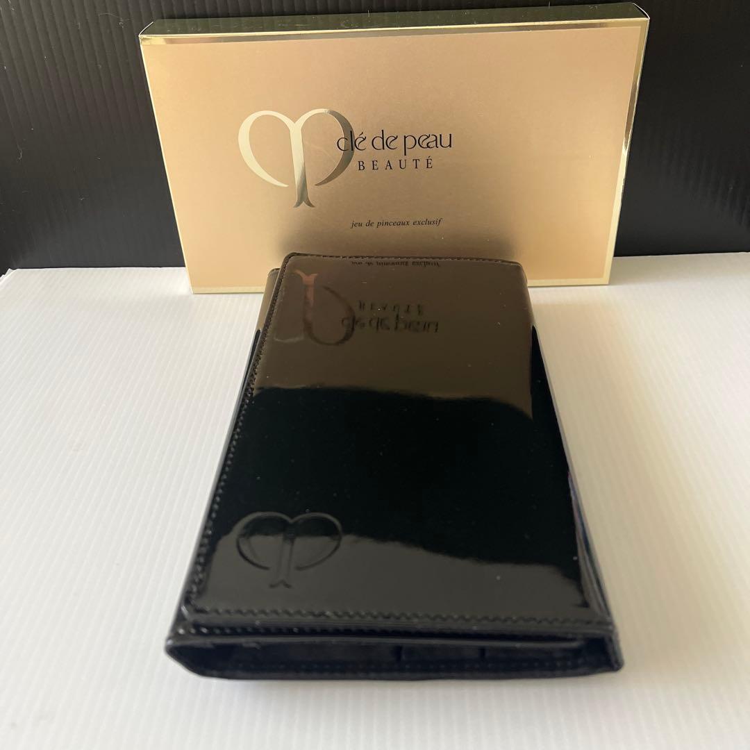 クレドポーボーテジュドパンソーエクスクルージフ　ブラシセット　天然素材　未使用