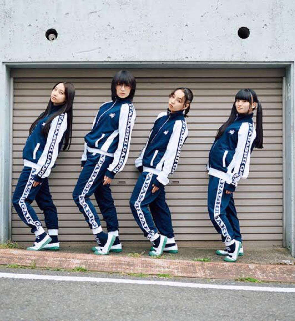 新しい学校のリーダーズジャージ