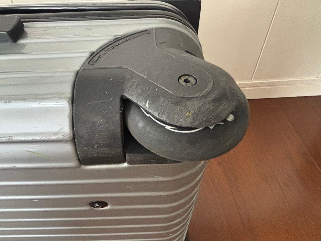 RIMOWA リモワ ポリカーボネート キャリーケース 32L ジャンク品