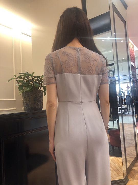 新品タグ付き グレースコンチネンタル パーティドレス フリルワイドサロペット