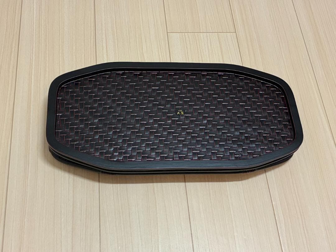 久留米 九籃（くらん） 八角トレイ 黒／籐風／漆塗調トレー