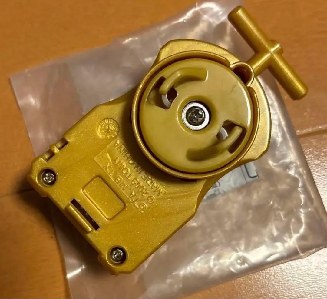 31メタルファイトベイブレード ベイランチャー ゴールド金 G2