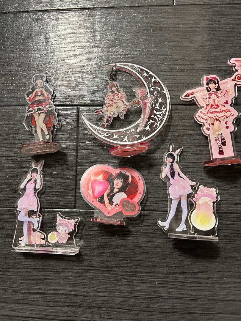 逃げ水あむ アクスタ まとめ売り - メルカリ