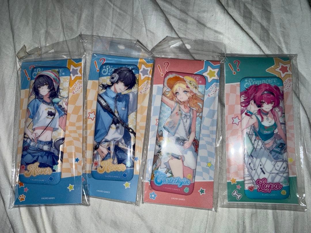 鳴潮 心域エコー シリーズ スクエア缶バッジ 4個セット - メルカリ